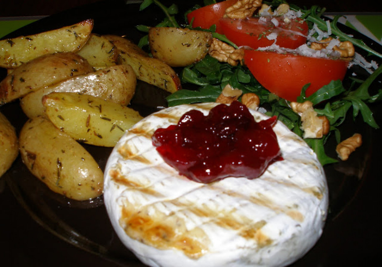 Grillowany Camembert z żurawiną DoradcaSmaku pl