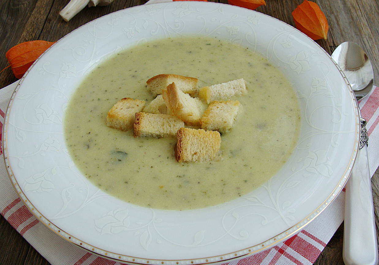 Kremowa Zupa Z Cukini Pieczarek I Mascarpone Doradcasmaku Pl