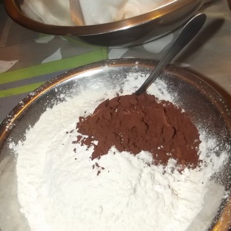 Krok 5 - Babka cherry z rodzynkami. foto