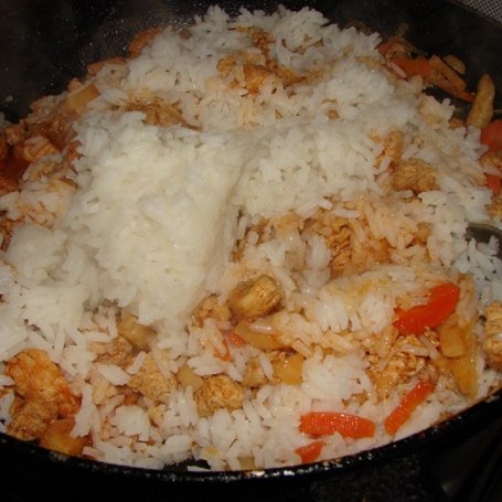 Krok 5 -  Indyk z ryżem i warzywami foto