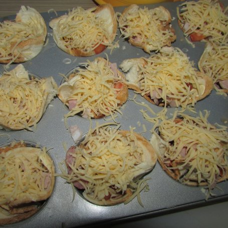 Krok 5 - Koszyczki z niespodziankami foto