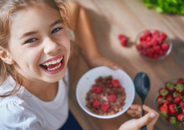 Wartościowe i zdrowe śniadanie dla dziecka - o czym pamiętać, czego unikać?