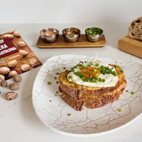Croque Madame – francuskie śniadanie idealne na weekend foto