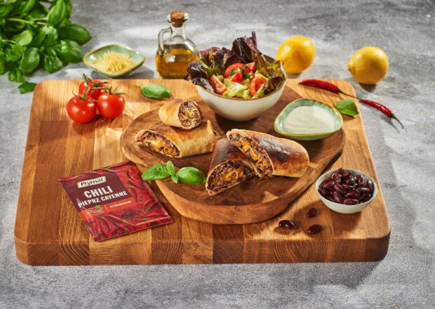 Fotografia przedstawiająca Chimichanga - smażone burito, DS XXIII, odc. 33