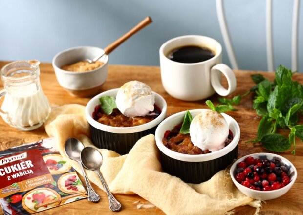 Fotografia przedstawiająca Owoce pod kruszonką z air fryera