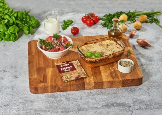 Fotografia przedstawiająca Pokusa Janssona - szwedzka zapiekanka z anchois, DS XXIII, odc. 37