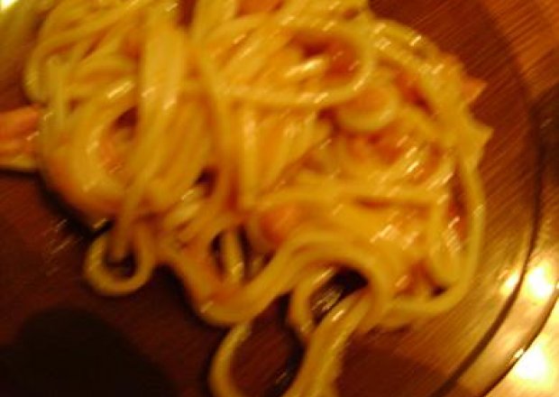 Fotografia przedstawiająca 3 serowe spagetti
