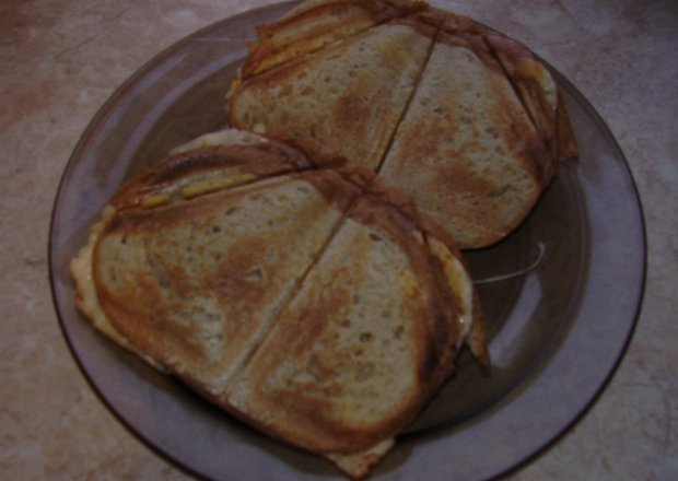 Fotografia przedstawiająca A' la tosty