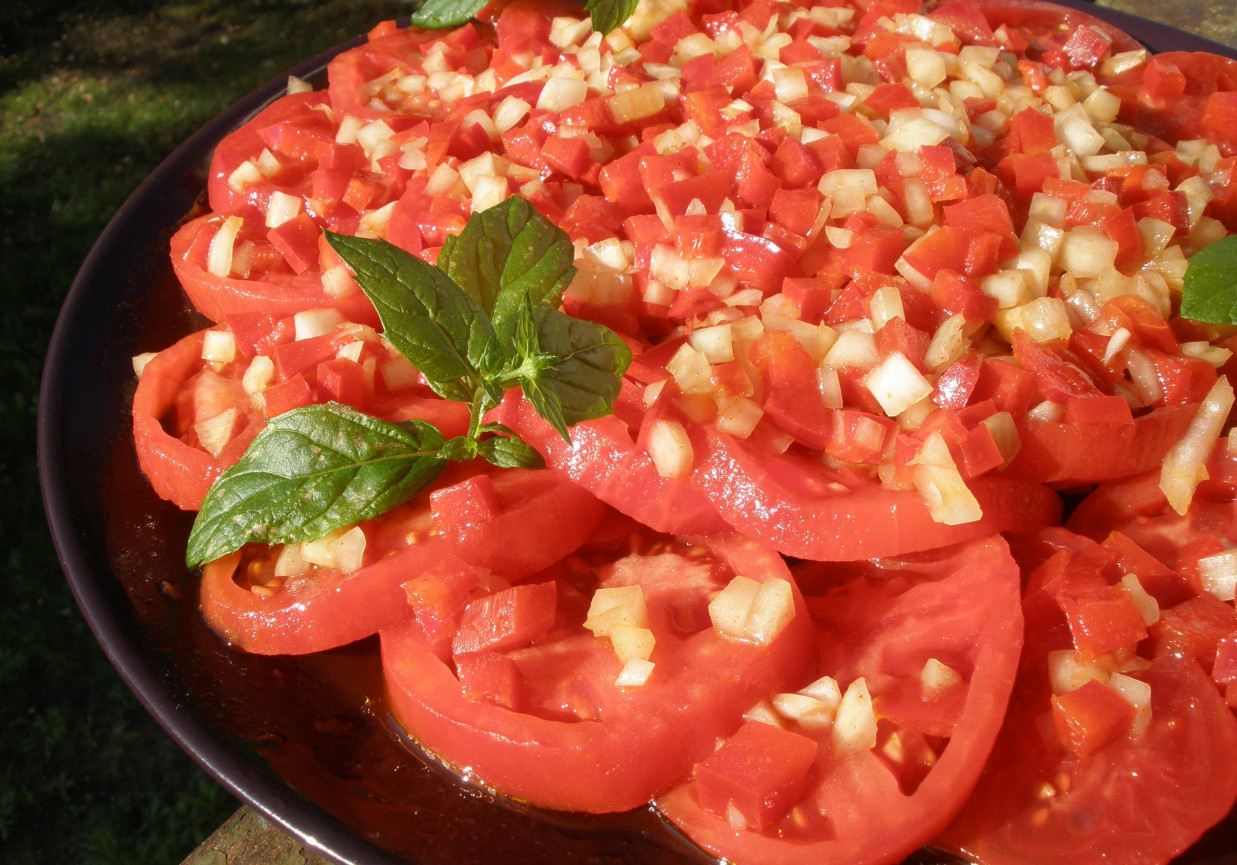 Amerykańska sałatka z pomidorów foto