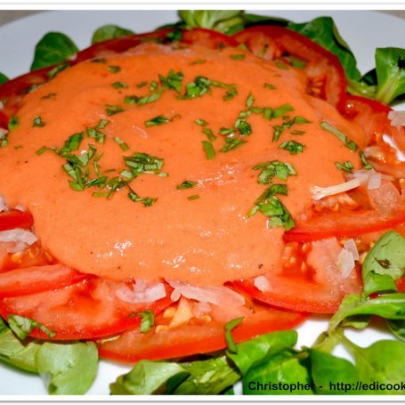 Krok 3 - Amerykańska sałatka z pomidorów foto