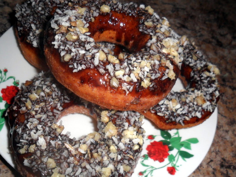 Amerykańskie doughnuts – pączki z dziurką