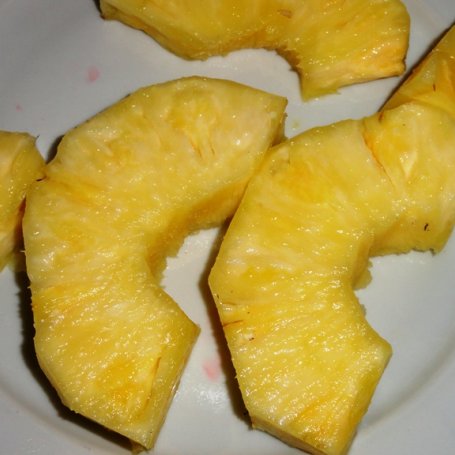 Krok 1 - Ananas grillowany w miodzie foto
