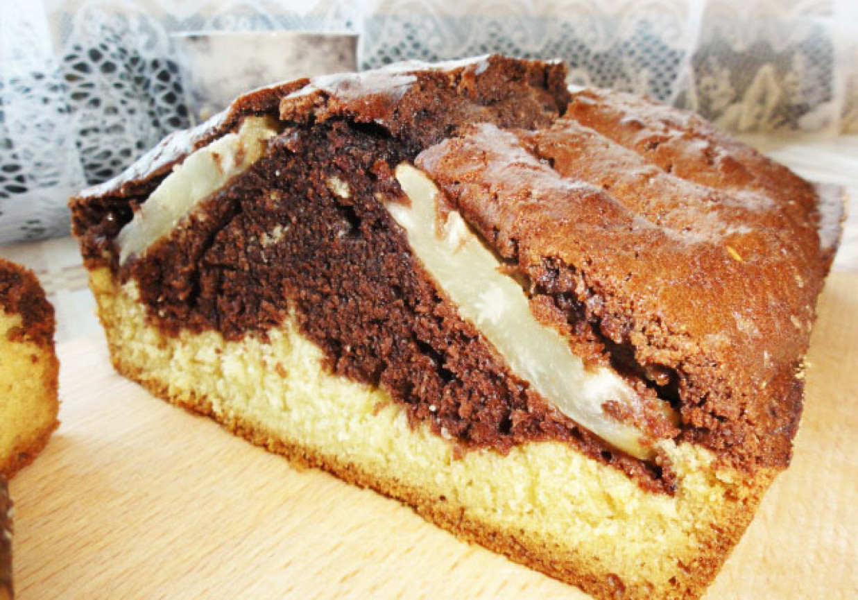 Ananasowo- kakaowe ciasto foto