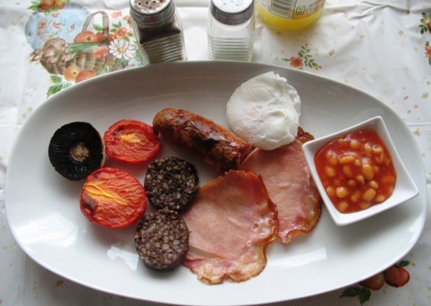 Fotografia przedstawiająca Angielskie śniadanie - english breakfast