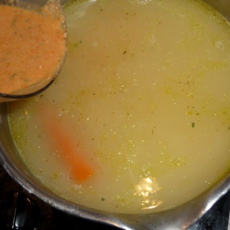 Krok 3 - Anusiowa zupa ziemniaczano-ogonowa foto