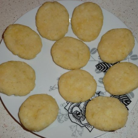 Krok 2 - Anusiowe kotlety z ziemniaków. foto