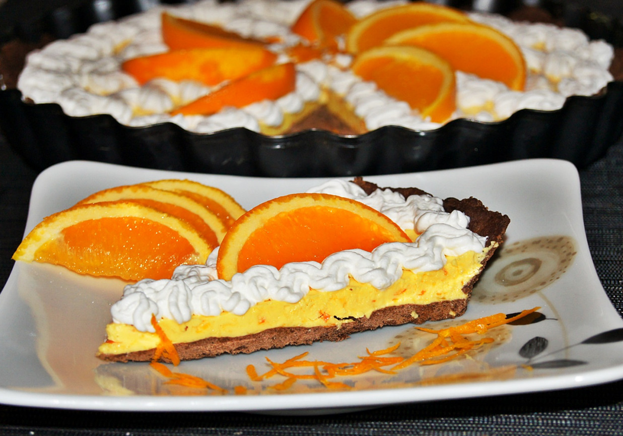 Aromatyczna mrożona tarta z pomarańczami foto