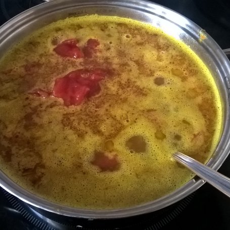 Krok 6 - Aromatyczna potrawka z czerwoną soczewicą i cukinią foto