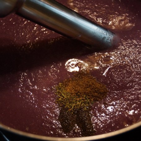 Krok 6 - Aromatyczna zupa krem z czerwonej kapusty  foto