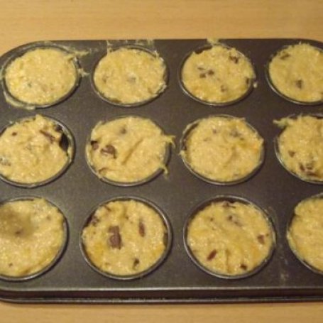 Krok 4 - Aromatyczne ciasteczka z dynią i orzechami foto