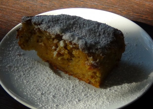 Fotografia przedstawiająca Aromatyczne ciasto dyniowe