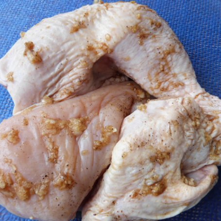 Krok 2 - Aromatyczne mięso z kurczaka foto