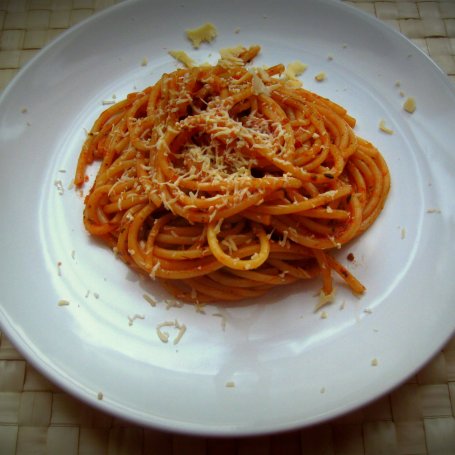 Krok 3 - Aromatyczne spaghetti bolognese foto