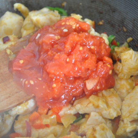 Krok 3 - Azjatycka potrawka z indyka z quinoa foto