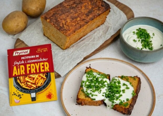 Fotografia przedstawiająca Baba ziemniaczana z air fryera