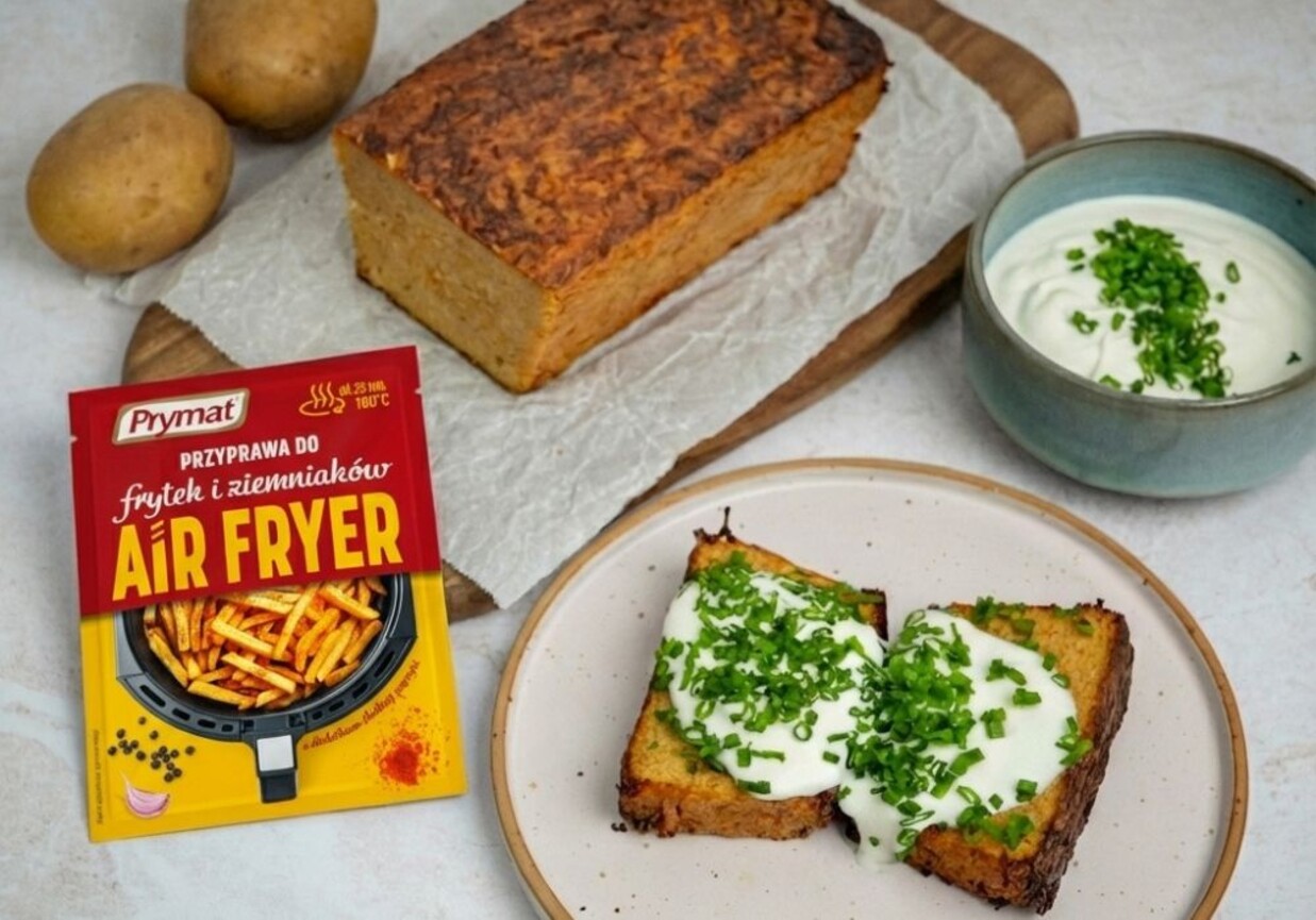 Baba ziemniaczana z air fryera foto