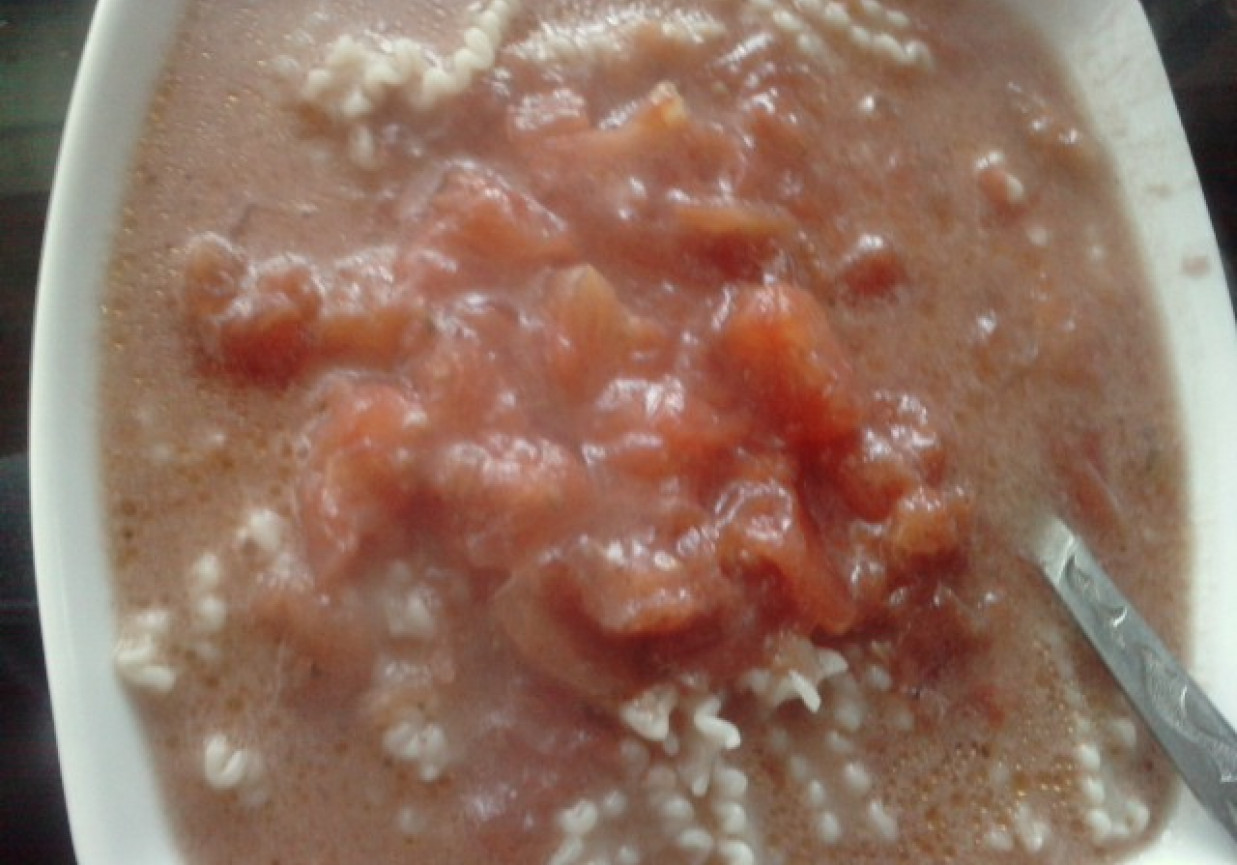 Babcina zupa pomidorowa foto