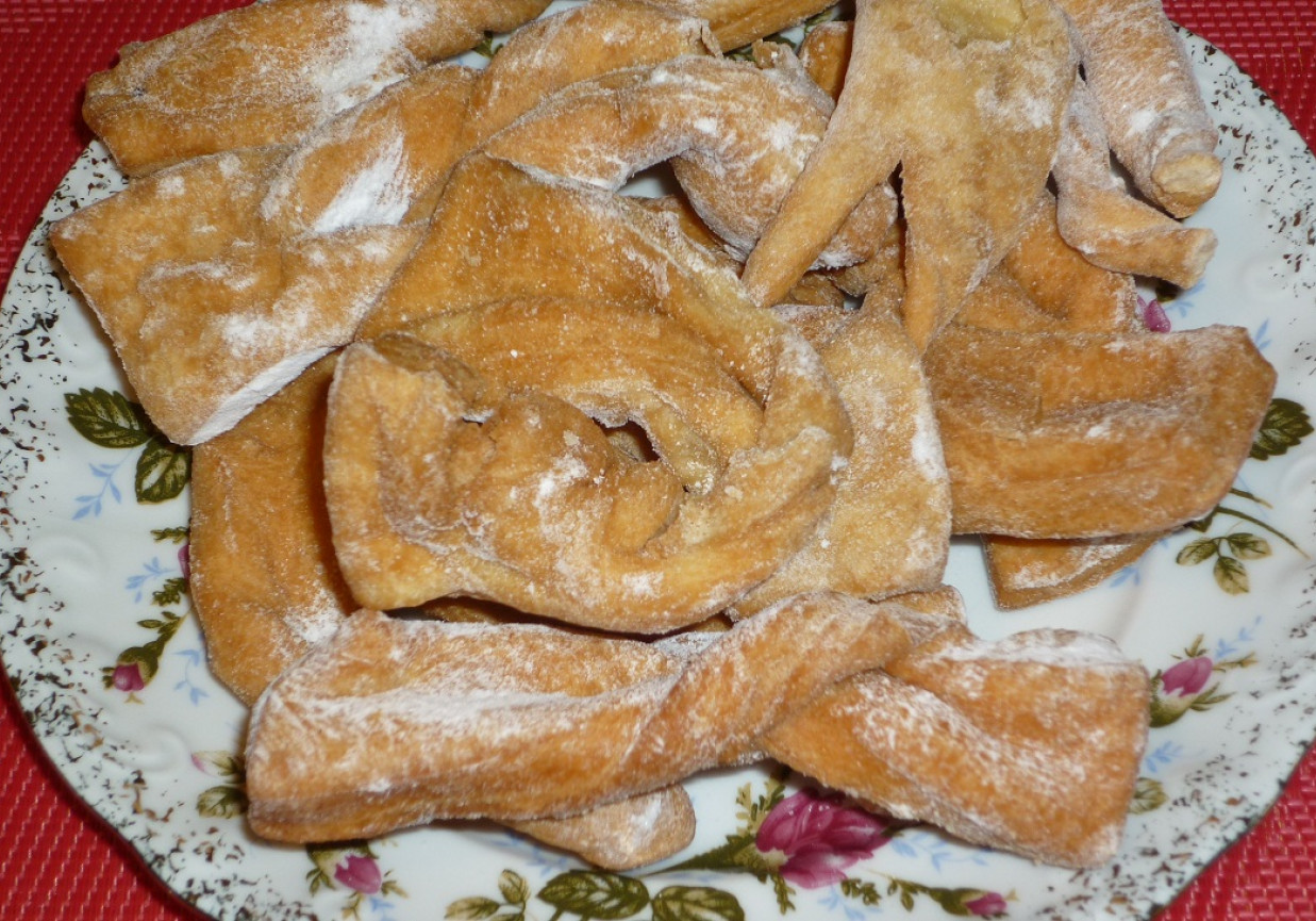 Babcine faworki foto