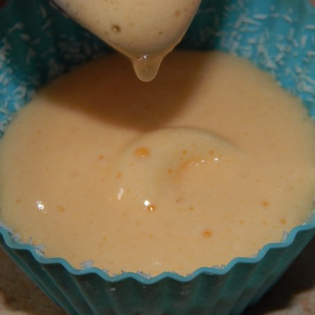 Krok 6 - Babeczki biszkoptowe bez glutenu foto