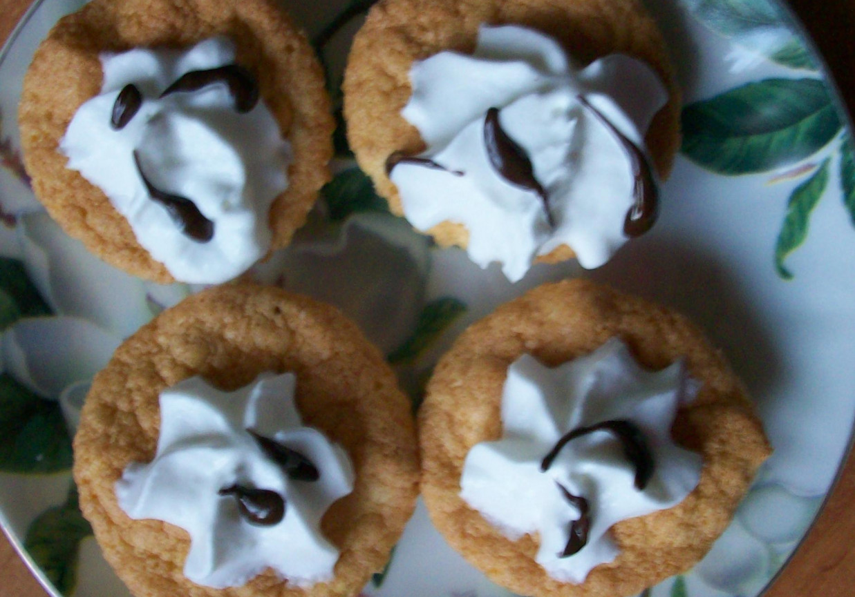 Babeczki biszkoptowe foto