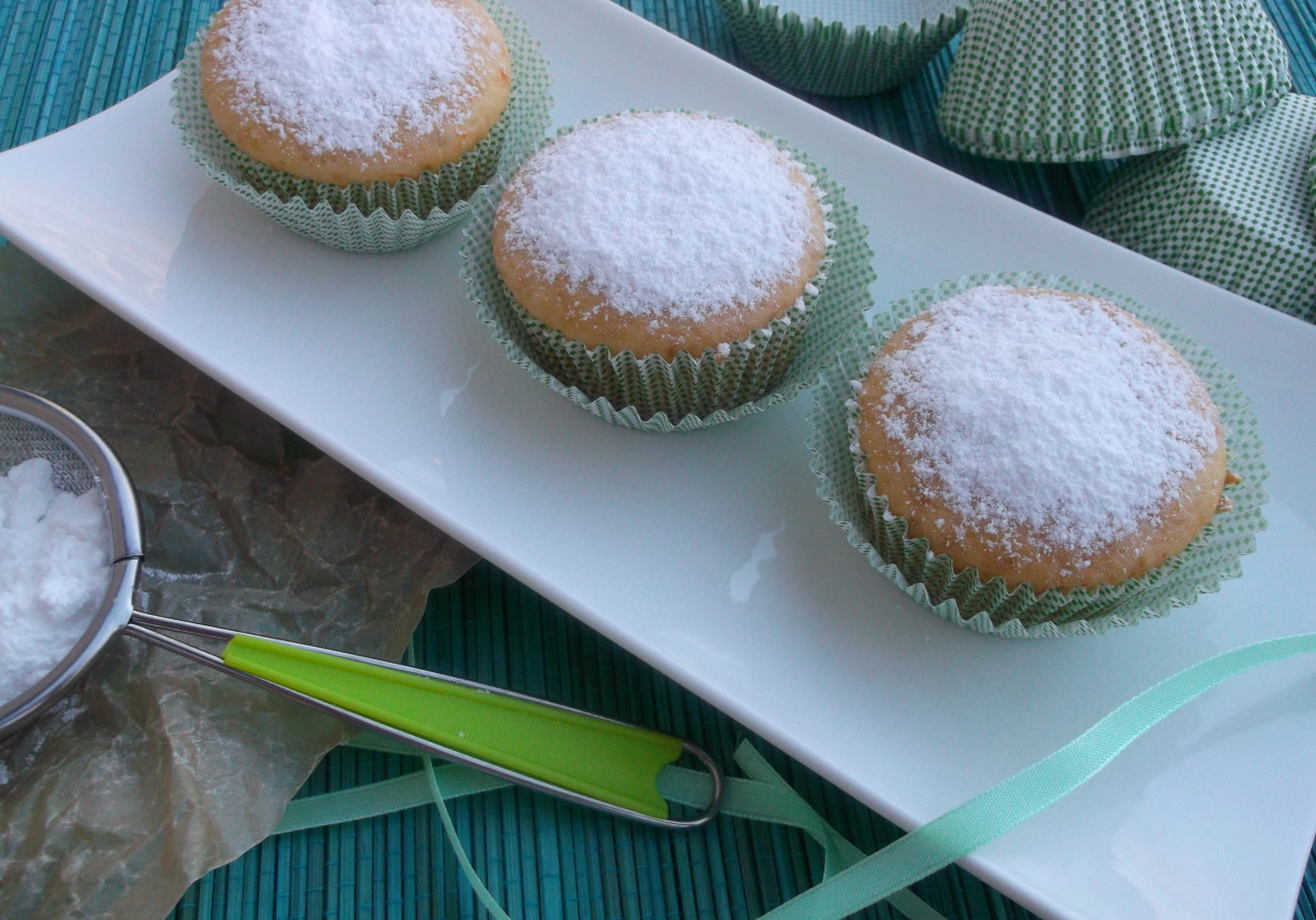 Babeczki budyniowe. foto