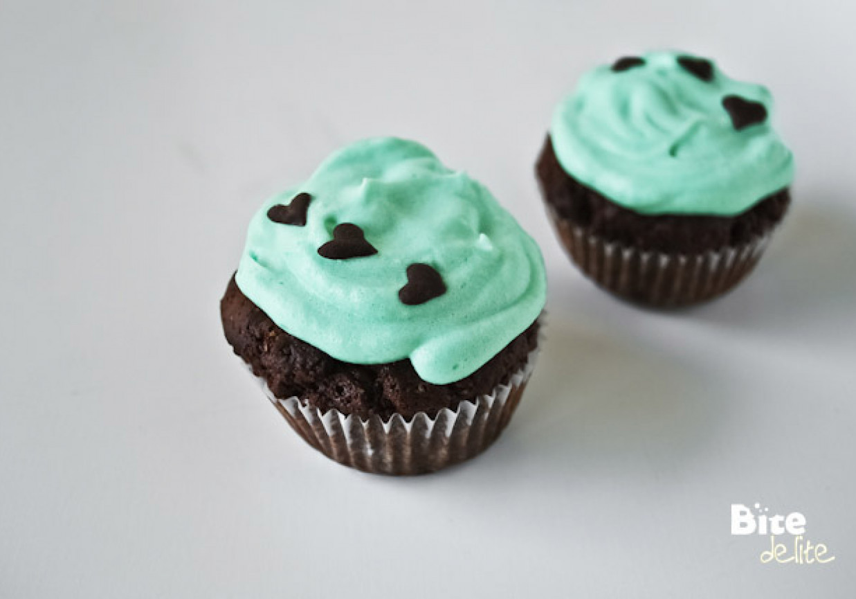 Babeczki czekoladowe z miętowym kremem - peepermint cupcakes foto