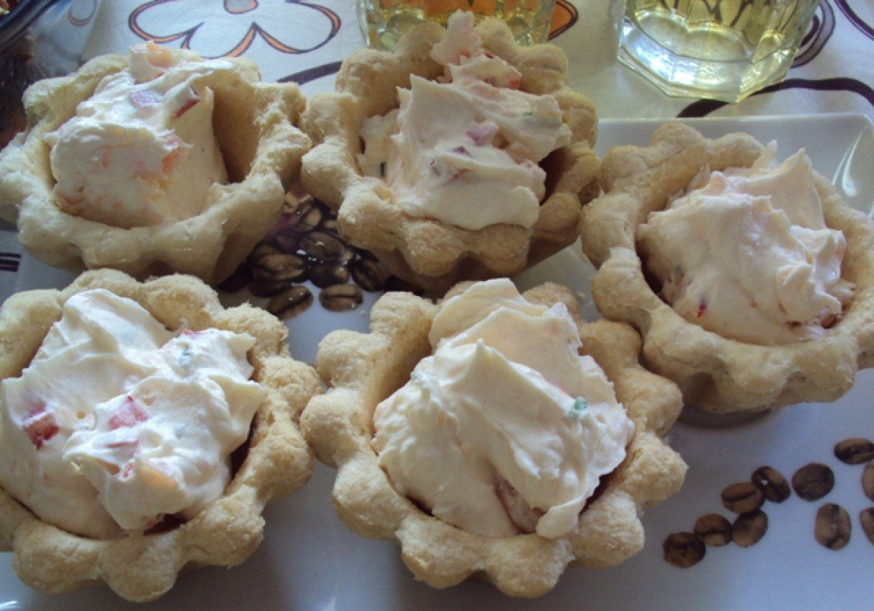 Babeczki z mascarpone i łososiem foto