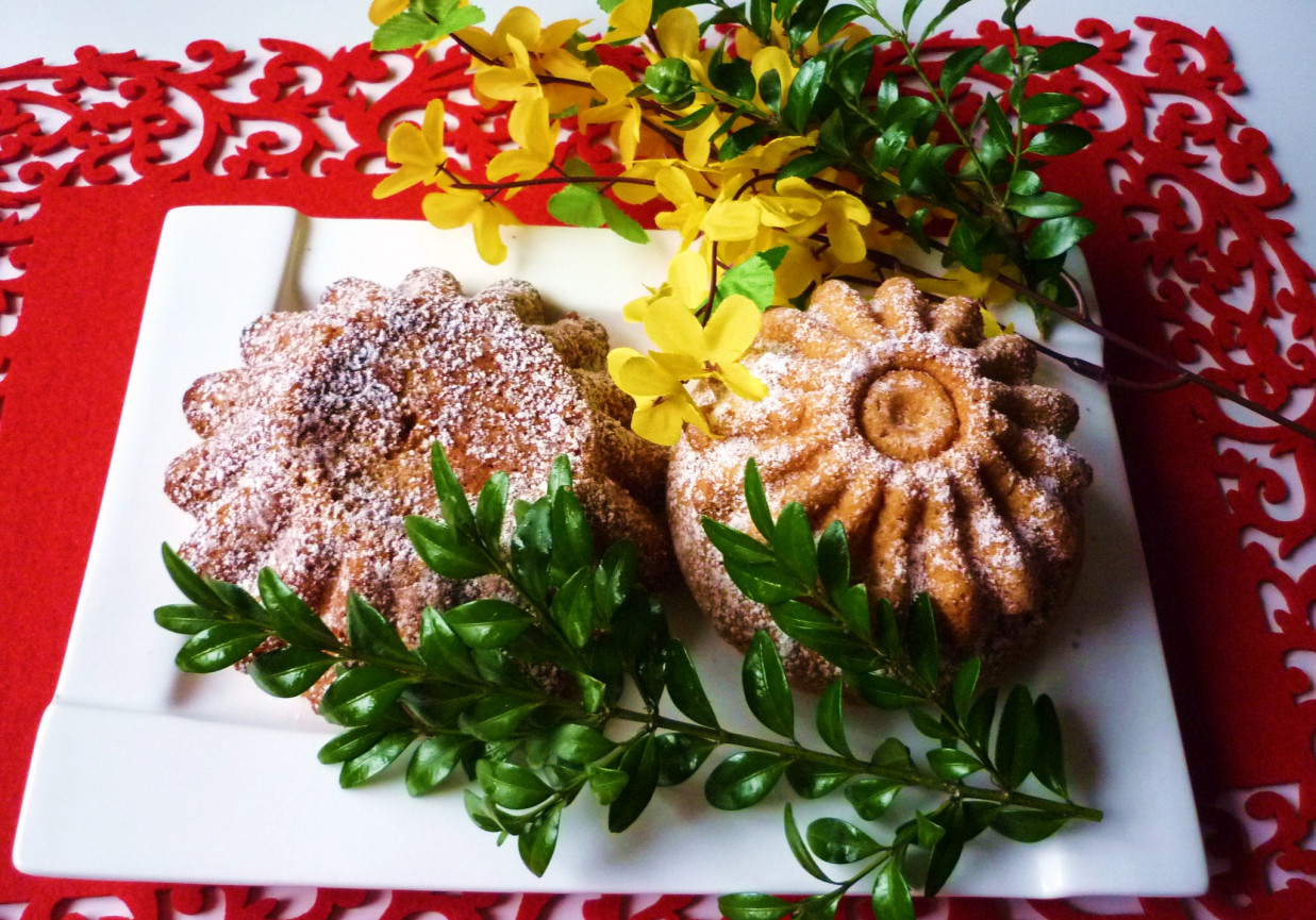 Babeczki z nutką pomarańczy foto