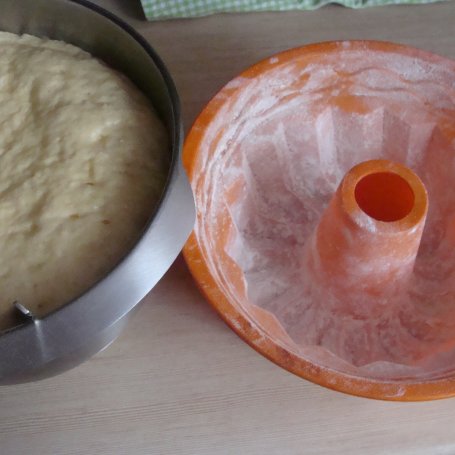 Krok 4 - Babka drożdżowa z papają foto