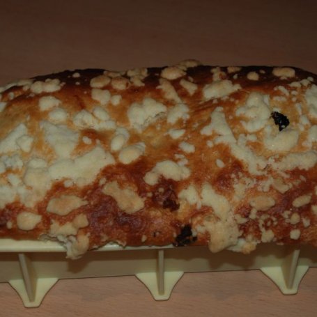 Krok 12 - Babka drożdżowa z suszonymi owocami foto