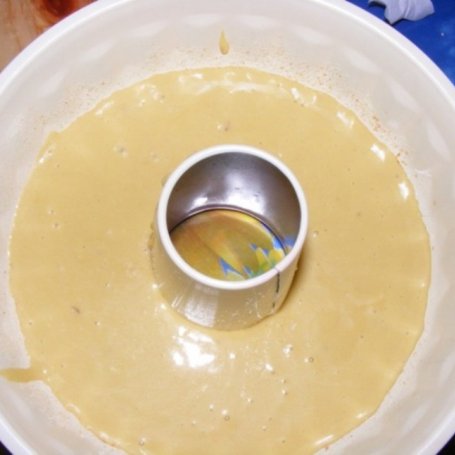 Krok 3 - Babka jogurtowa mierzona kubeczkami foto