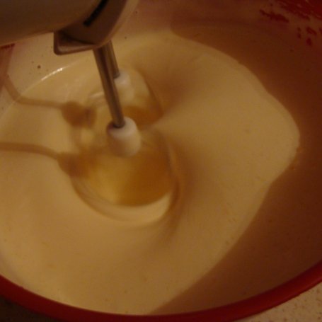 Krok 2 - Babka jogurtowa foto