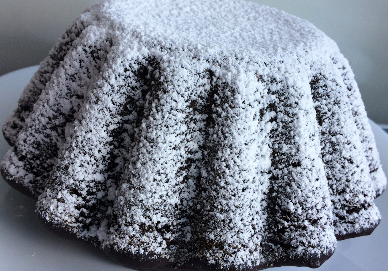 Babka mocno czekoladowa foto