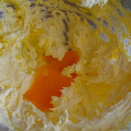 Krok 2 - Babka piaskowa pomarańczowa foto