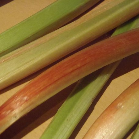 Krok 3 - Babka rabarbarowa z kruszonką foto