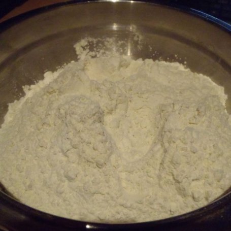 Krok 1 - Babka ze śliwkami foto