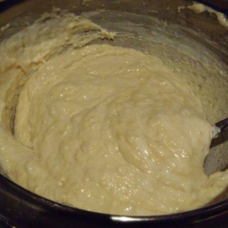Krok 3 - Babka ze śliwkami foto