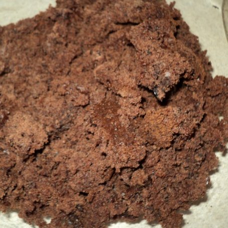 Krok 2 - Bajaderki czyli ziemniaczki na słodko,czekoladowe z amaretto  foto