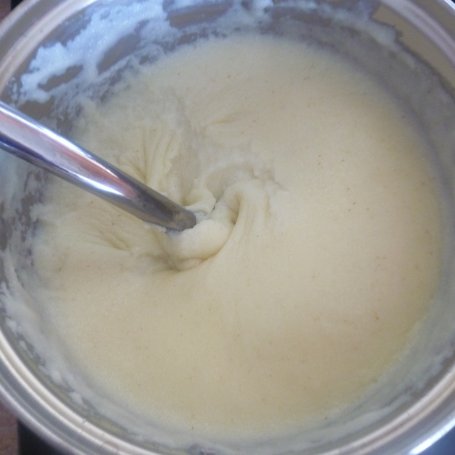 Krok 1 - Bajkowa kaszka manna na wacie cukrowej foto