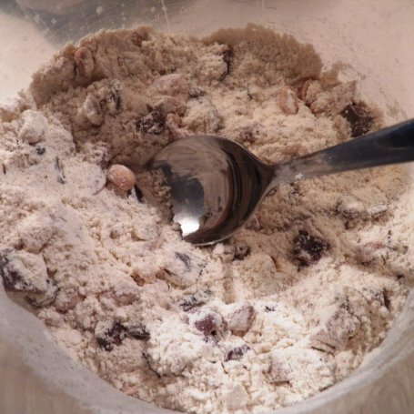 Krok 1 - Bakaliowe muffinki z czekoladą foto
